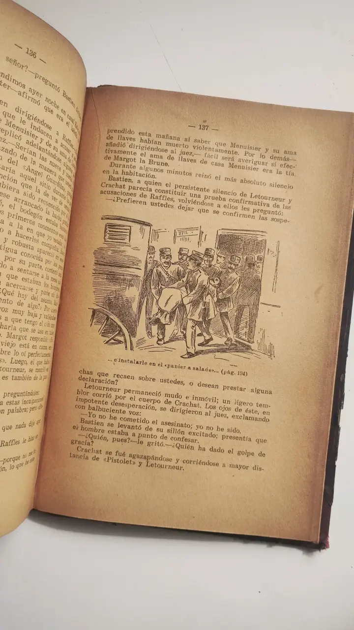 Libro antiguo 'El Asalto en el Sleeping' de John C. Raffles - 6