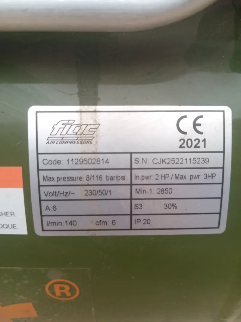 Compresor de Aire Bauker 2HP con Manguera y aceite - 3