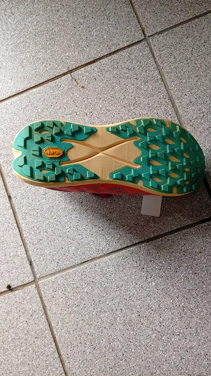 Zapatillas running Hoka coloridas para mujer - 2