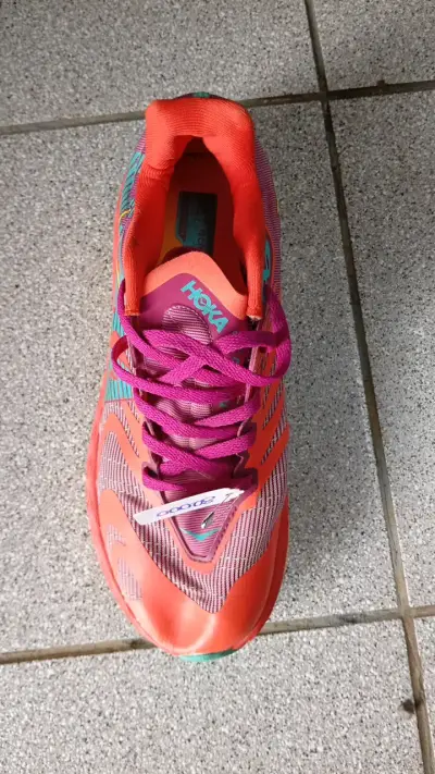 Zapatillas running Hoka coloridas para mujer - miniatura 4