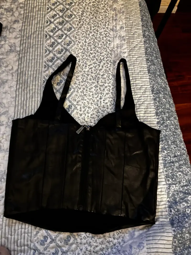 Top corset negro de cuero sintético mossimo - 4