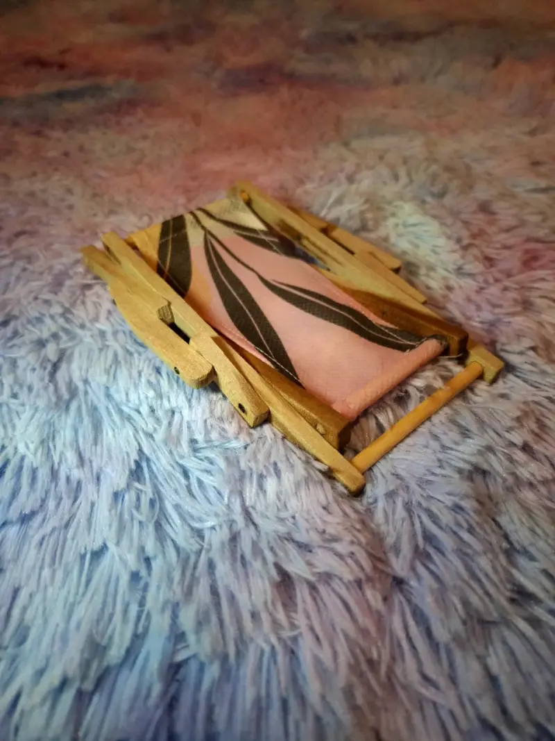 Mini silla de playa plegable de madera y tela - 3