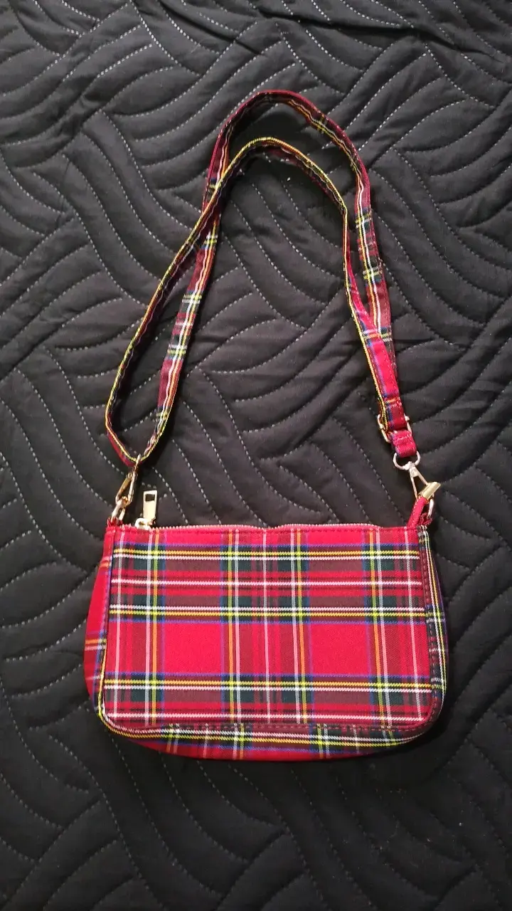 Cartera de hombro escocesa roja