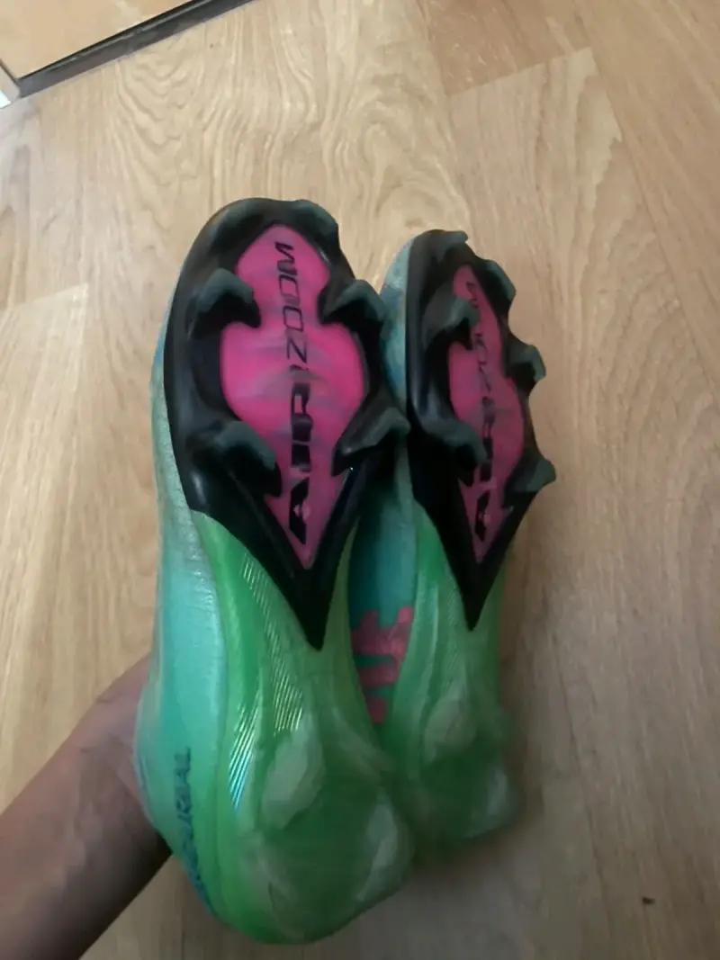 Zapatos futbol nike profesionales - 2