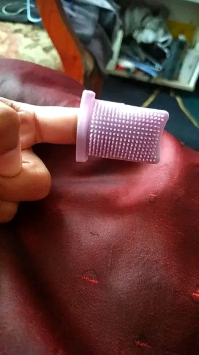 Cepillo de silicona para dedos - miniatura 2