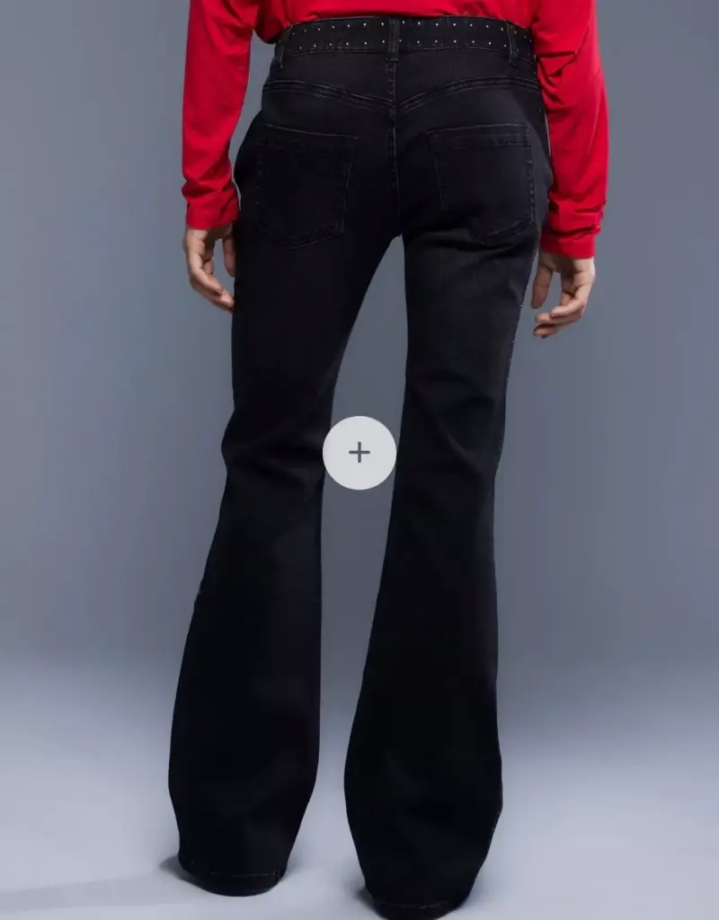 Jeans negros con tachas para mujer - 2