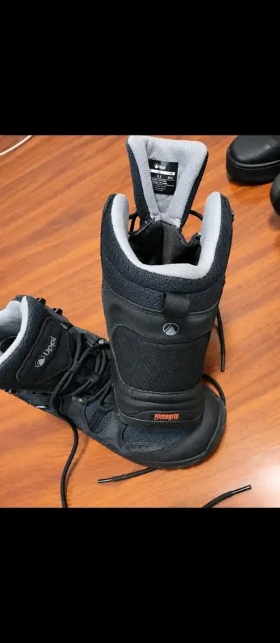 Botas de montaña Uppi negras para hombre - miniatura 2