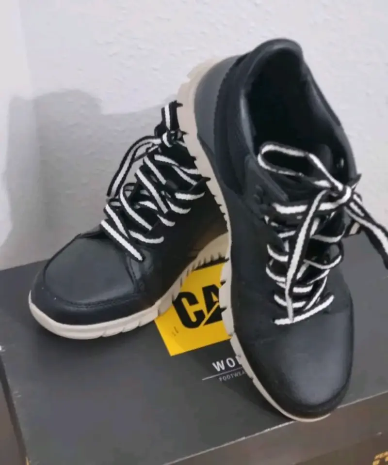 Botines negros de cuero CAT para mujer - 1