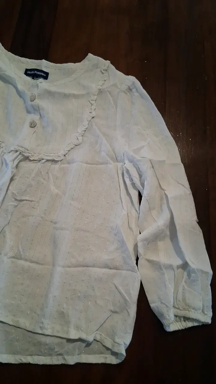Blusa blanca Hush Puppies con detalles fruncidos - 3