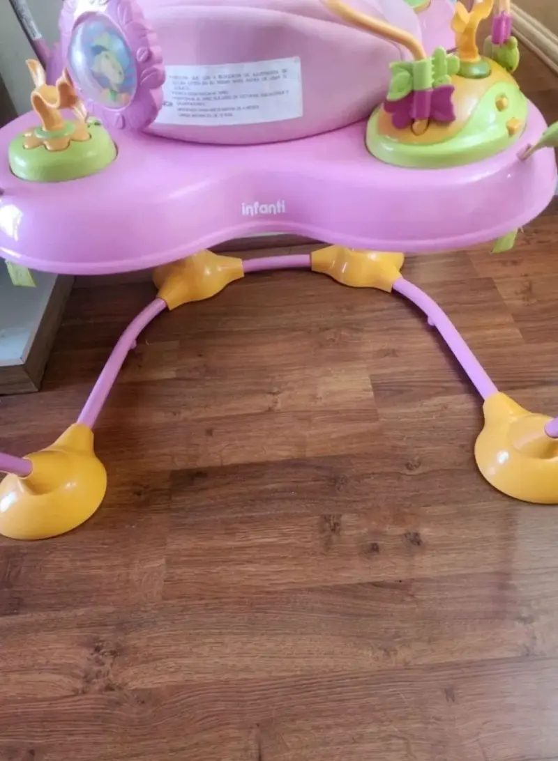 Centro de actividades para bebé Infanti rosa - 3