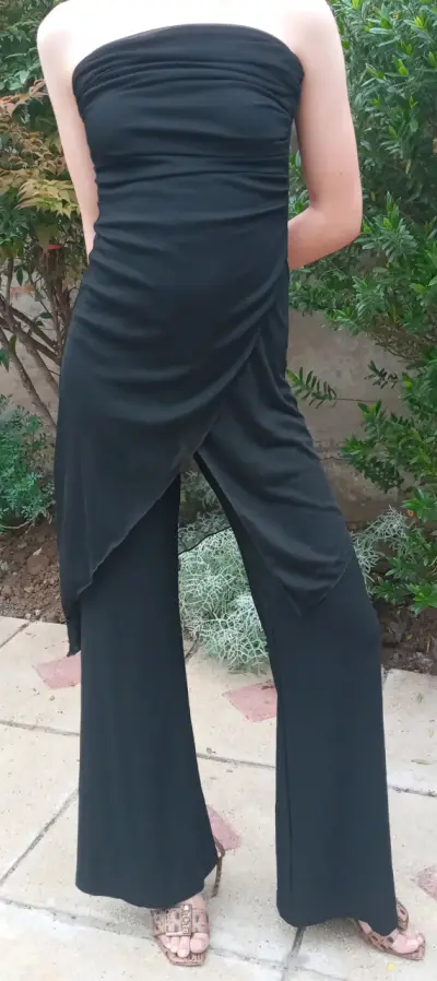 Enterito negro elegante - miniatura 1