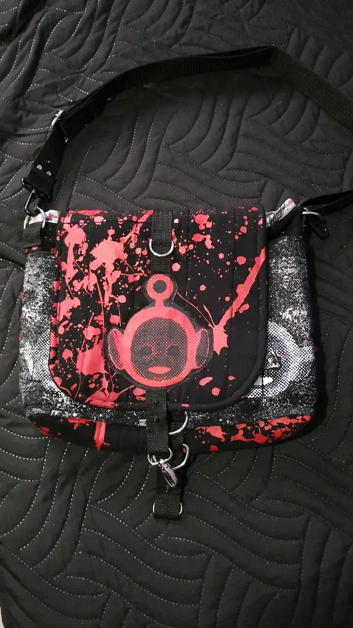 Bolso con diseño de Teletubbies - 1