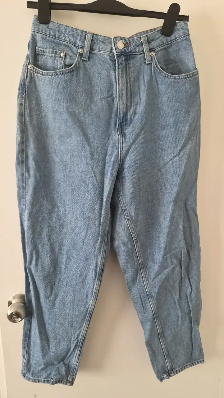 Jeans Mom HyM mezclilla azul claro 44 - 1