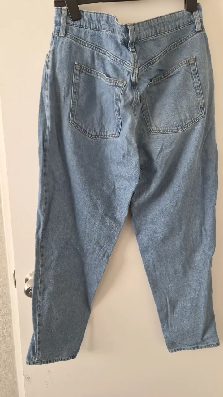 Jeans Mom HyM mezclilla azul claro 44 - 2