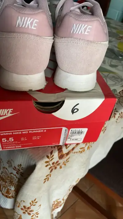 Zapatillas Nike MD Runner 2 Mujer Rosadas Talla 5.5 - miniatura 6