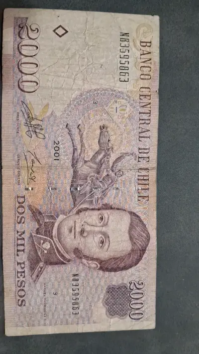 Billete de 2000 pesos chilenos en buen estado - miniatura 1