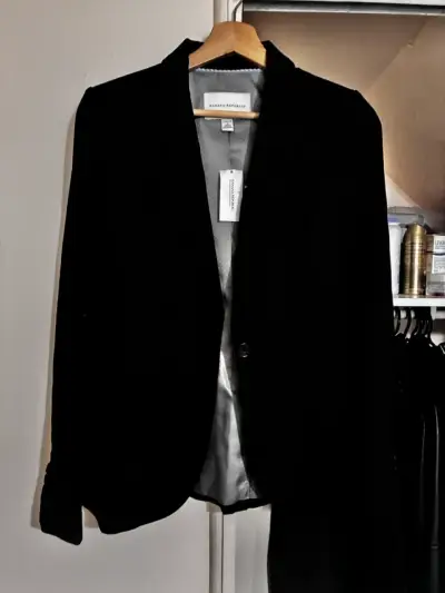 Blazer negro mujer Banana Republic elegante - miniatura 2