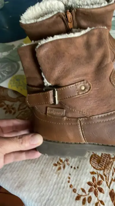 Botines de cuero marrón con forro de lana - miniatura 3