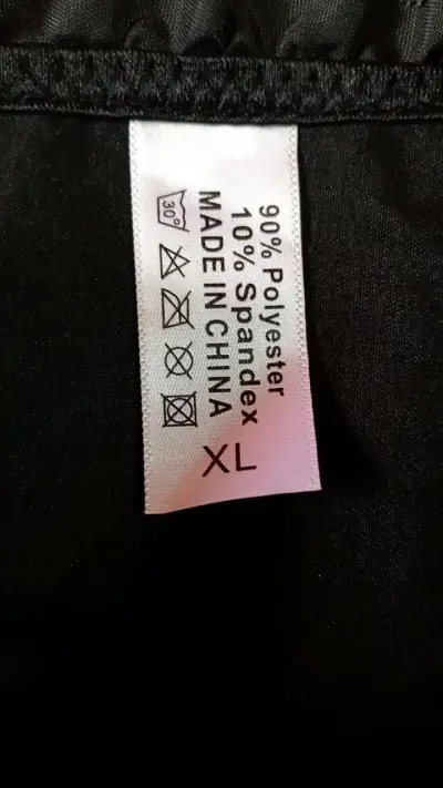 Vestido corsé negro con encaje y falda de tutu - miniatura 3