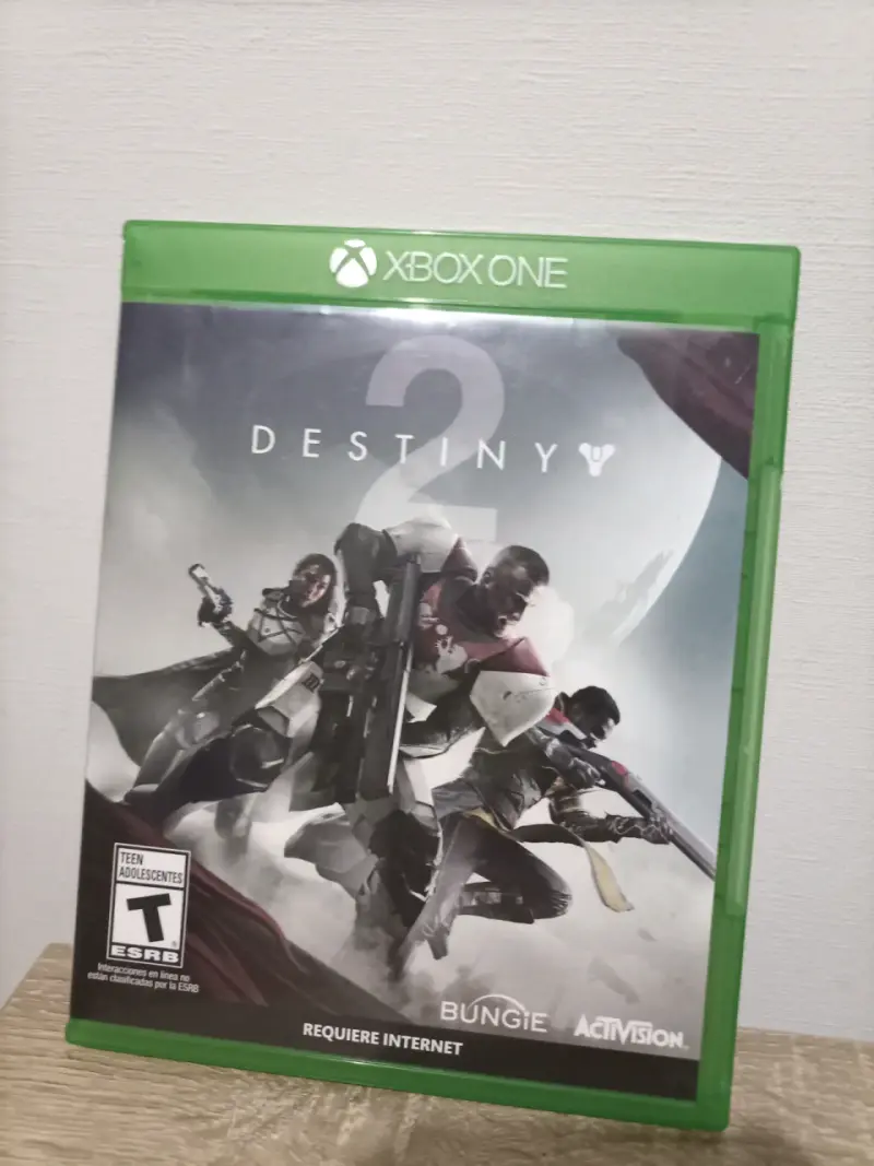 Consola Xbox One con juego Destiny 2 - 4