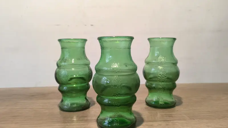 Juego de floreros de vidrio verde decorativos - 2