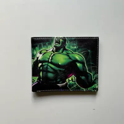 Billetera de Hulk Marvel verde con diseño gráfico - miniatura 1
