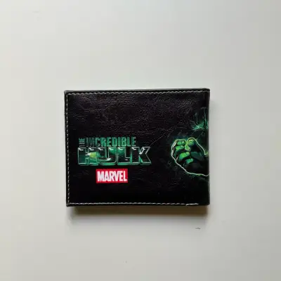 Billetera de Hulk Marvel verde con diseño gráfico - miniatura 4