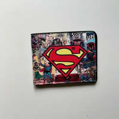 Billetera de Superman con diseño de cómic - miniatura 1