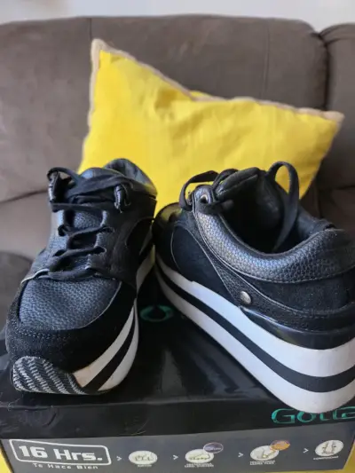 Zapatillas negras con plataforma Gotex - miniatura 1