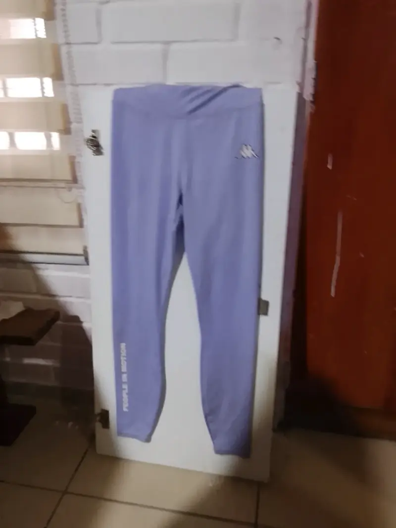 Leggings deportivos morados Kappa para mujer
