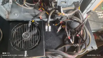 Fuente de Poder EVGA 700B 700W 80 Plus Bronze - miniatura 6