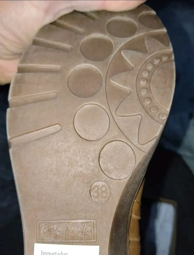 Botas de cuero marrón con tacón bajo - 2