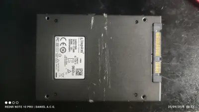 Disco SSD Kingston 960GB en buen estado - miniatura 3