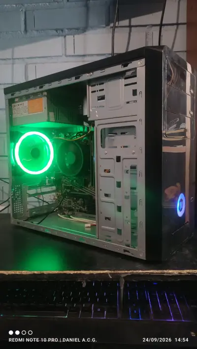 Torre PC athlon 3000g con Vega 3 - miniatura 4