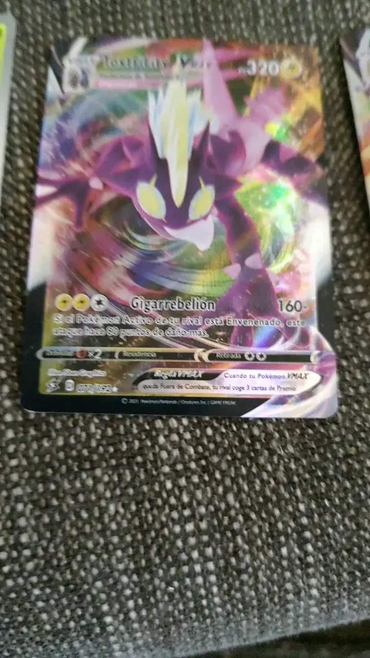 Cartas Pokémon VMAX Morpeko y Toxtricity - 2