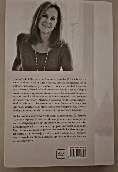 Libro 'Las Hijas del Capitán' de María Dueñas - miniatura 2