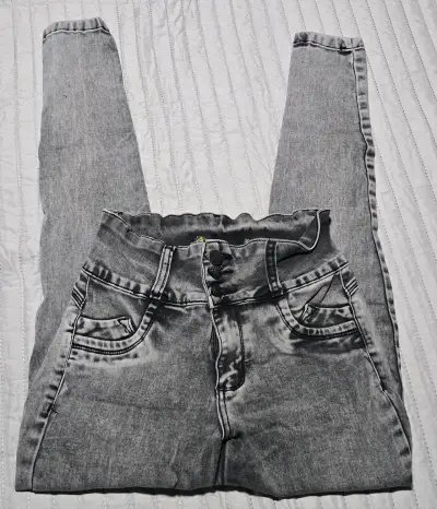 Lote de jeans y pantalones para mujer - miniatura 3