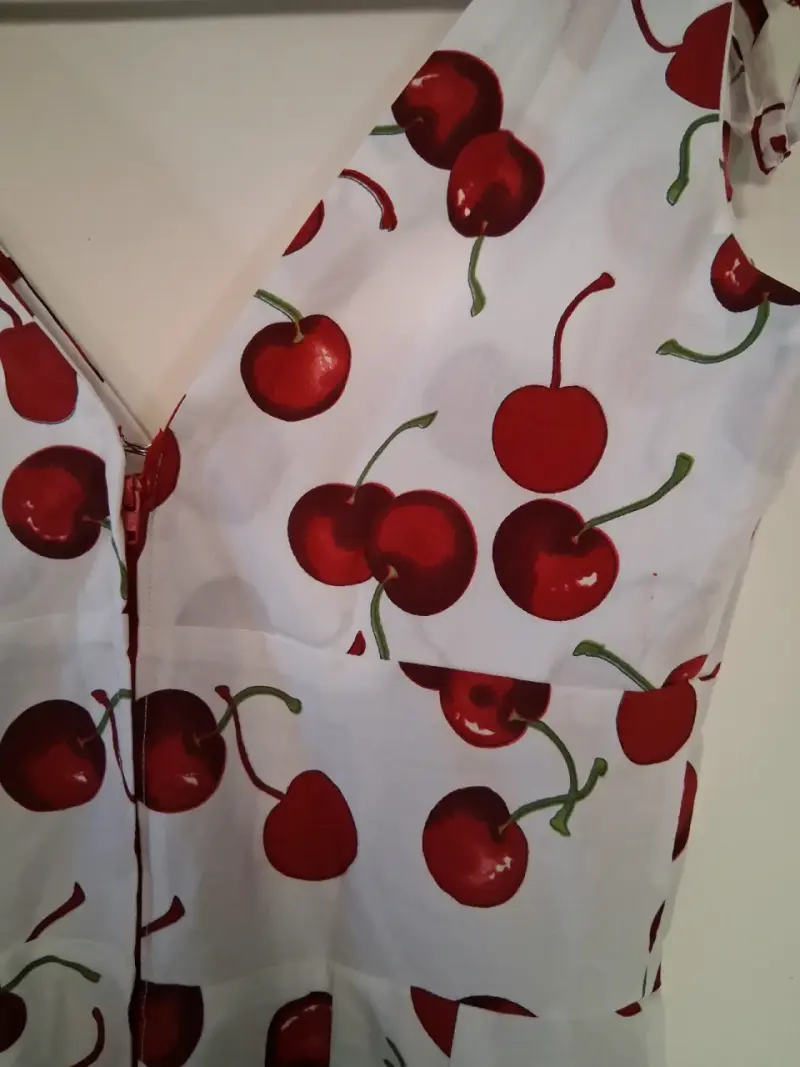 Vestido de verano con estampado de cerezas - 4