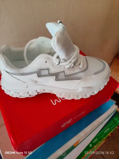 Zapatillas deportivas blancas Weida para hombre - miniatura 1