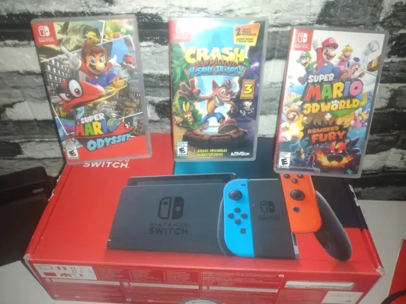 Consola Nintendo Switch con juegos y accesorios - 2