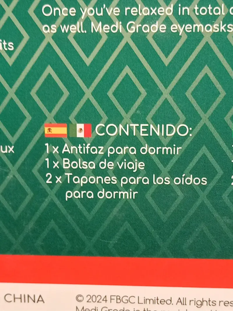 Antifaz para dormir 3D con tapones de oídos - 4