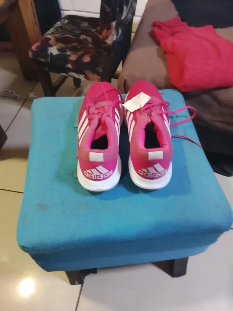 Zapatillas deportivas rosas Adidas para mujer
