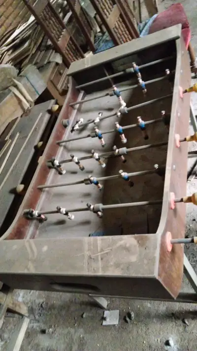 Taca taca de madera usado en buen estado - miniatura 1