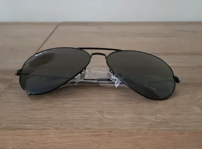 Lentes de Sol Ray-Ban Aviator Negras - miniatura 2