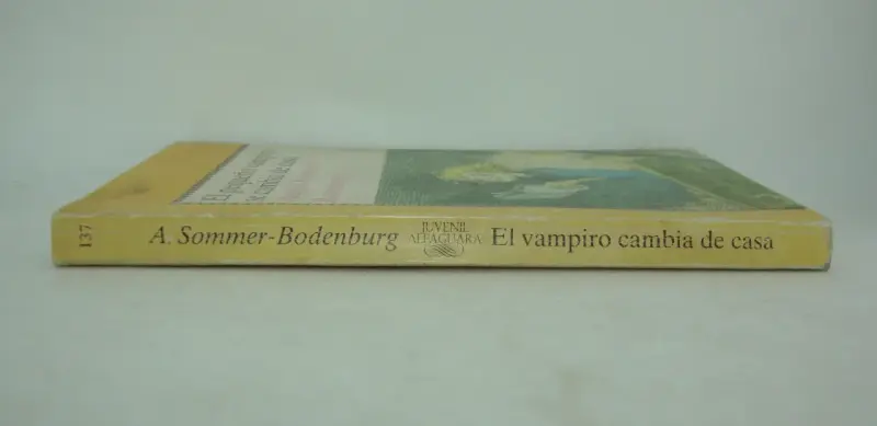 El Pequeño Vampiro Se Cambia De Casa - 3