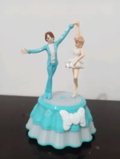 Figura musical giratoria Double Dance - miniatura 1