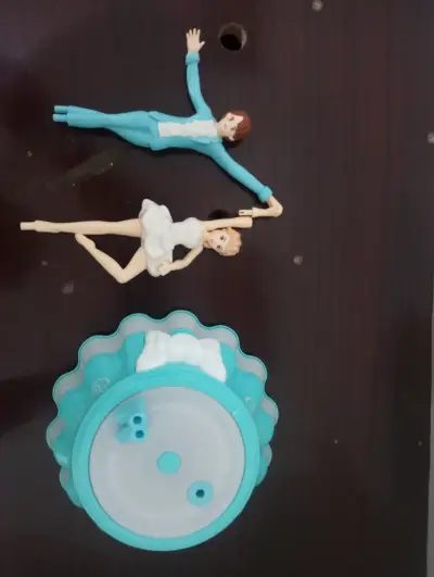 Figura musical giratoria Double Dance - miniatura 3