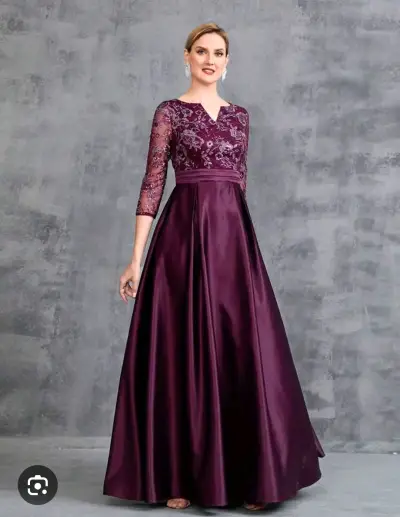 Vestido de fiesta largo morado con encaje - miniatura 1