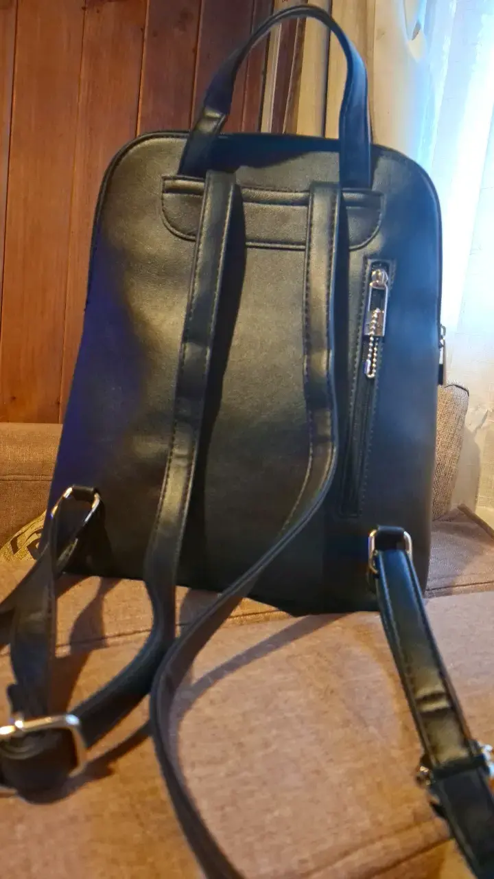 Mochila de cuero sintético tricolor elegante - 2