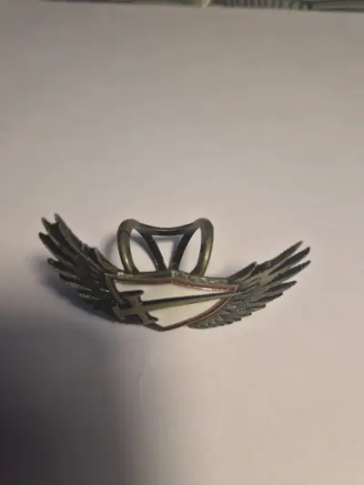 Anillo para pañolin con diseño de alas y escudo - miniatura 2